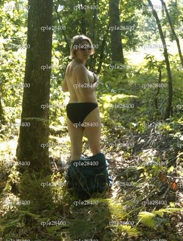 cple28400 - Couple candaulisme - Nogent-le-Rotrou